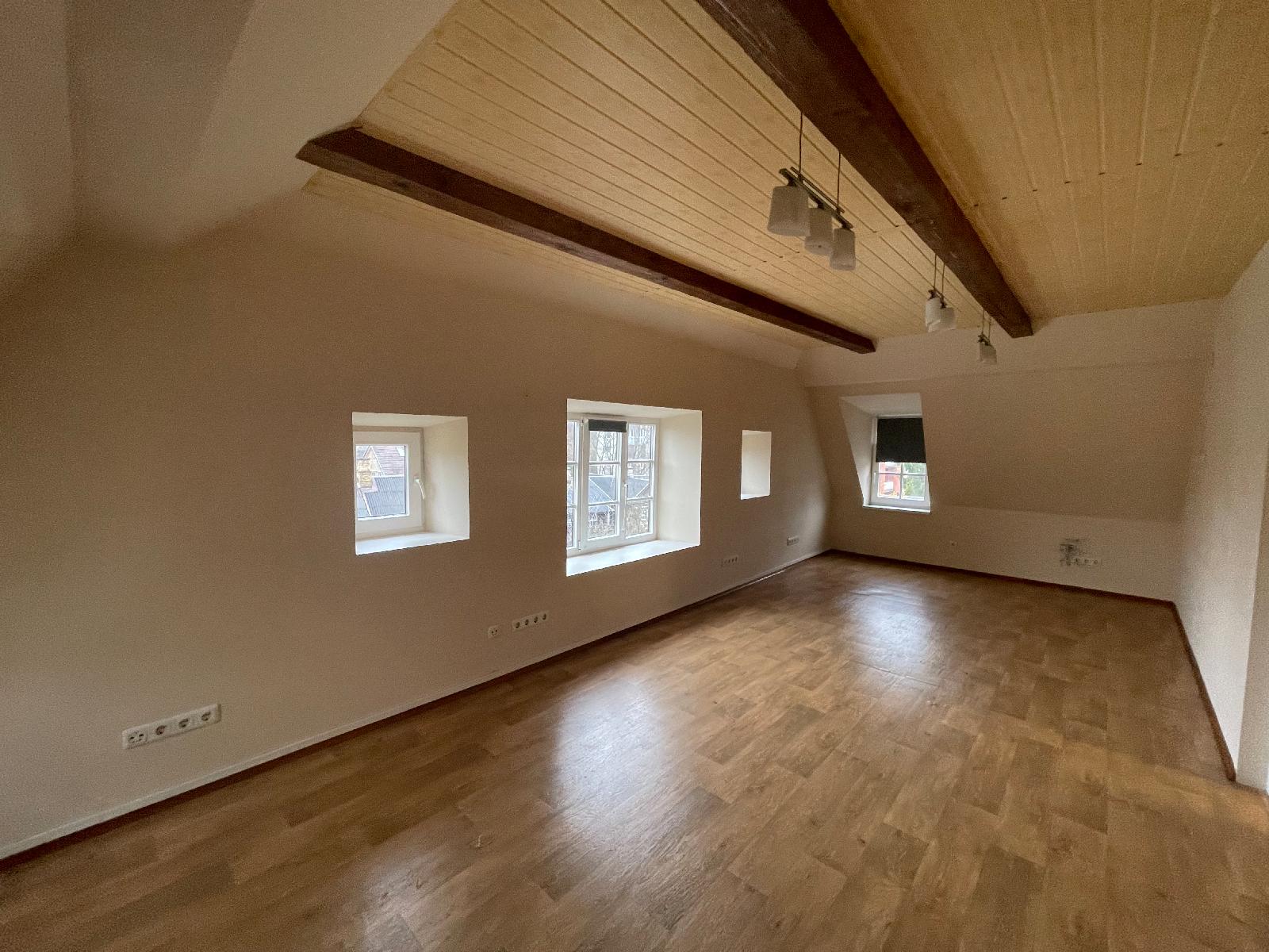 Nuomojamas turtas: Administracinis pastatas — Vilniaus m. sav.