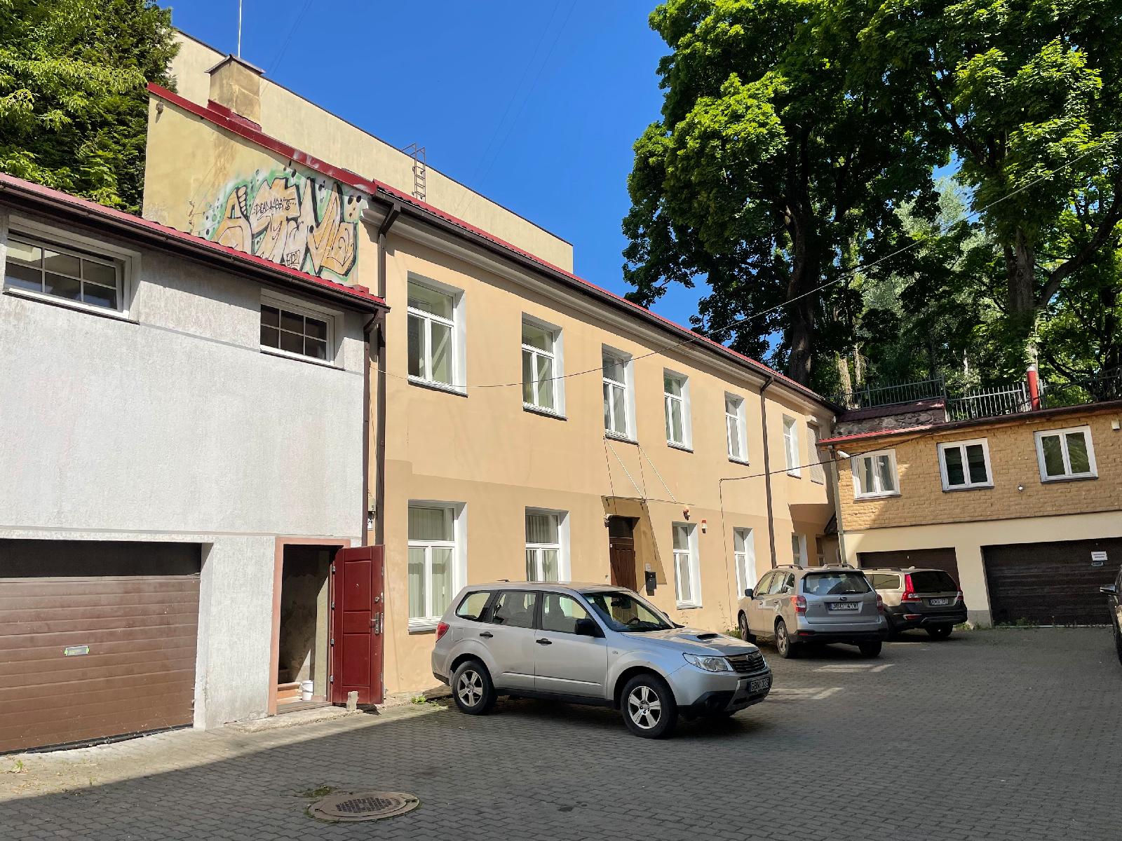 Nuomojamas turtas: Administracinis pastatas — Vilniaus m. sav.