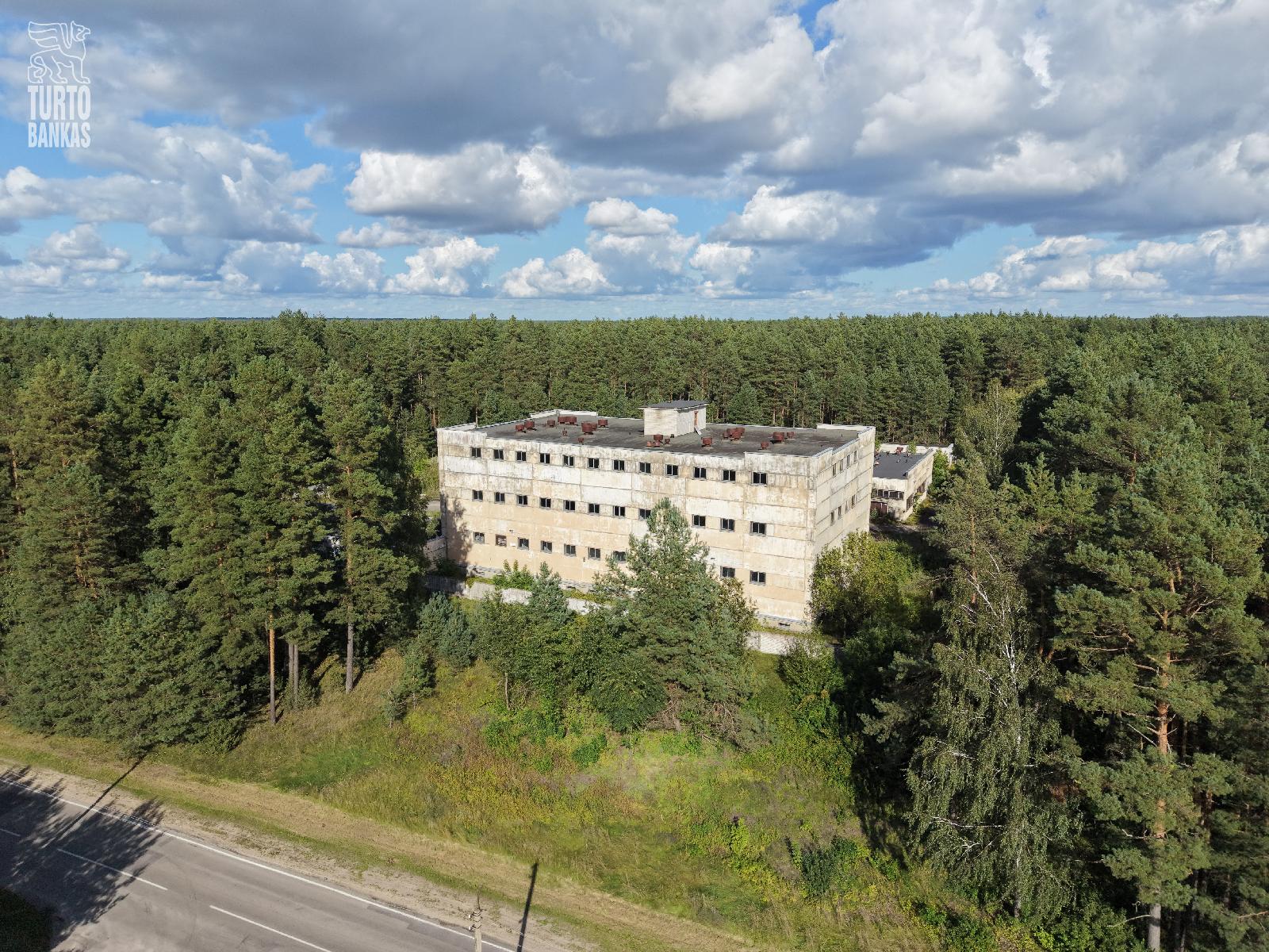 Nuomojamas turtas: Administracinis — Varėnos r. sav.