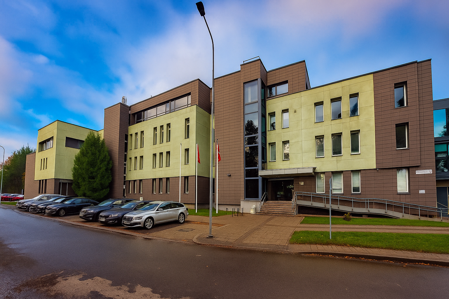 Administracinės patalpos su laboratorija — Vilniaus m. sav.