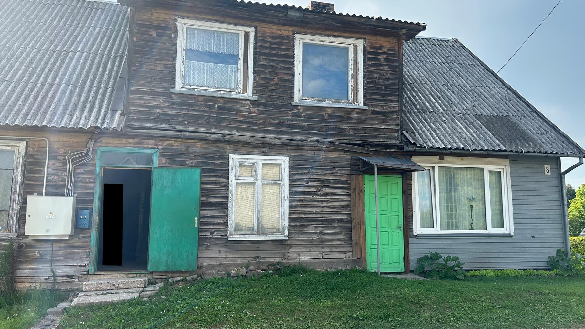 Butas — Plungės r. sav.