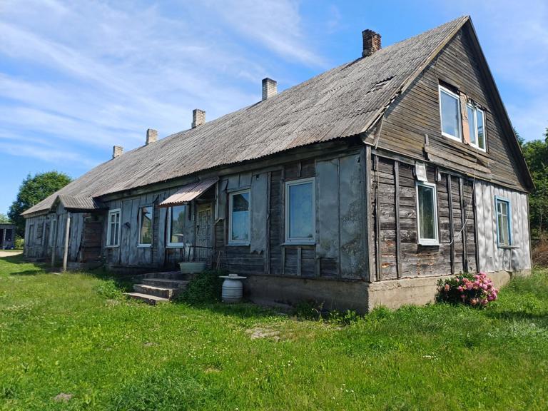 Butas — Šiaulių r. sav.
