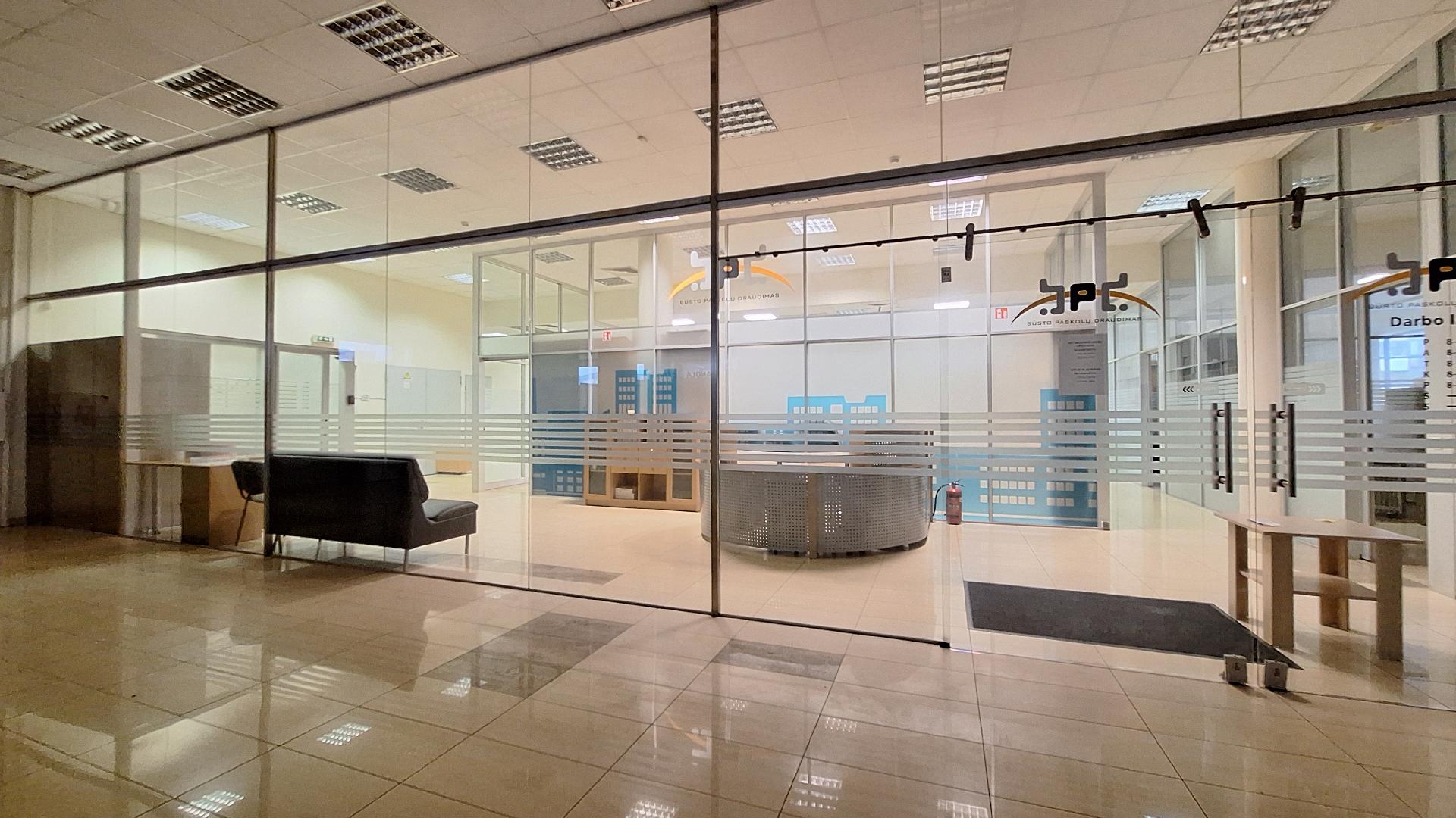 Administracinės patalpos — Vilniaus m. sav.